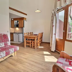 Le Grand Bois Apartment