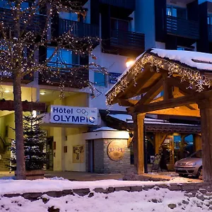 Madame - Olympic Hotel