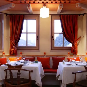 Manali Hotel